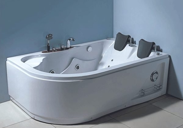 Vasca Bagno IDROMASSAGGIO ANGOLARE Simba Srl - per 2 persone
