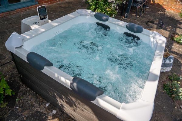 817zVgQ6V1L._AC_SL1500_ Piscina fuori terra MSpa - una SPA con IDROMASSAGGIO a casa tua