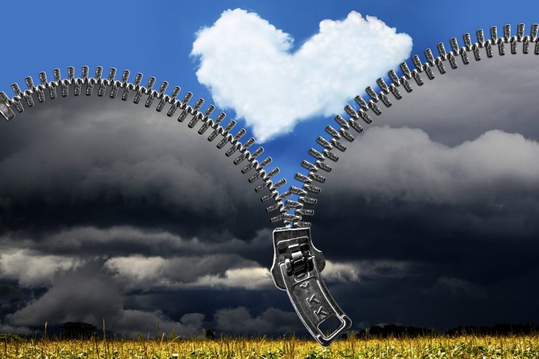zipper, heart, clouds