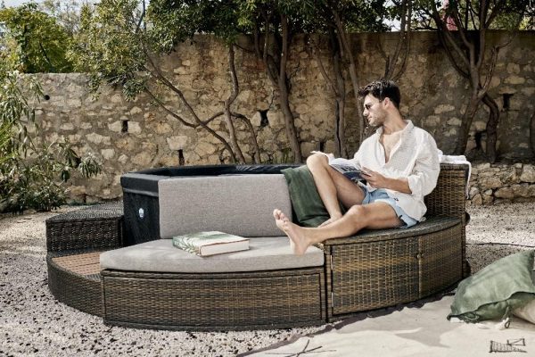 71AwIea-giL._AC_SL1000_ SPA per casa o giardino NetSpa Octopus Semi Rigida - con Arredamento, 4-6 Posti